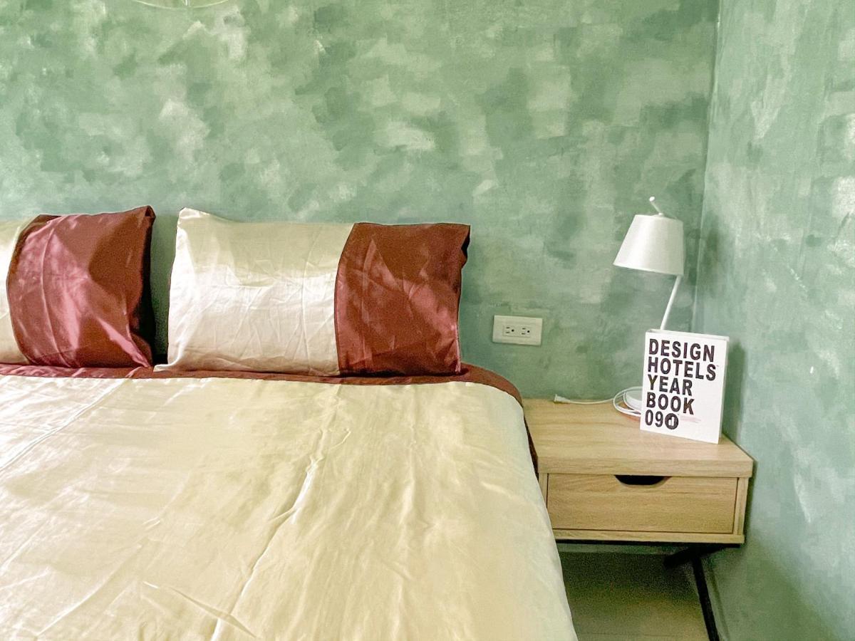 Kaohsiung Raifong Corner Homestay 외부 사진
