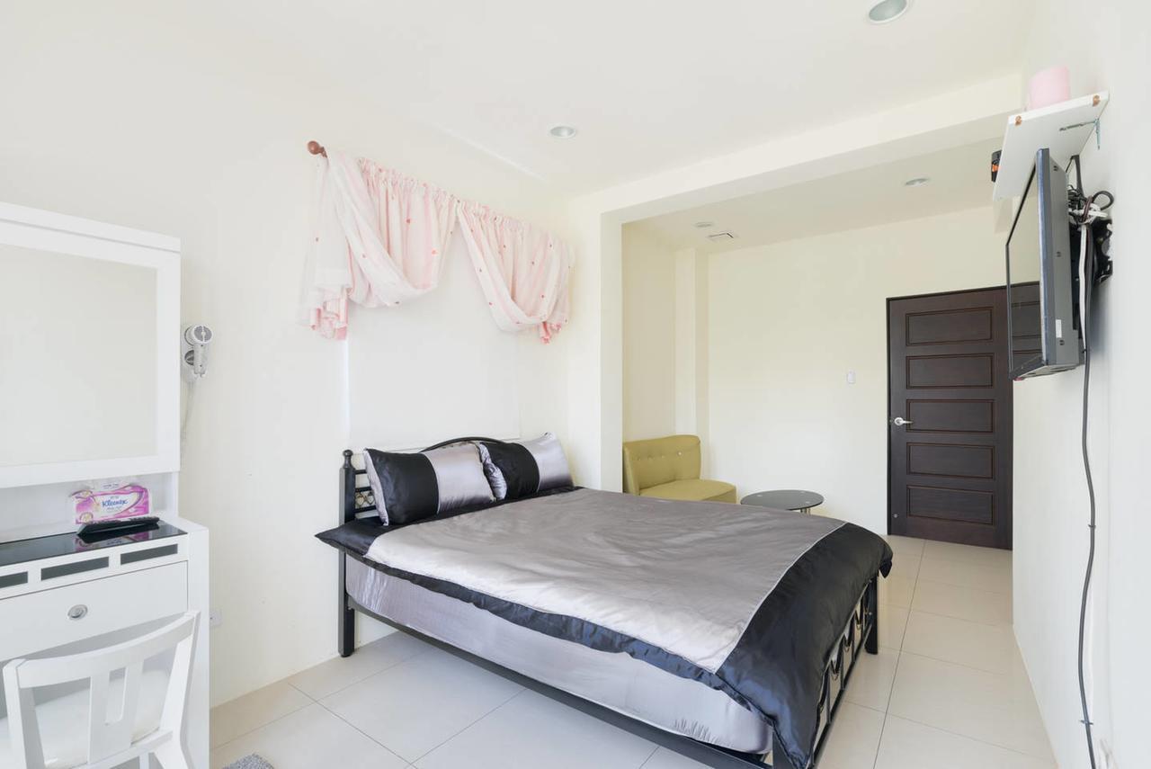 Kaohsiung Raifong Corner Homestay 외부 사진
