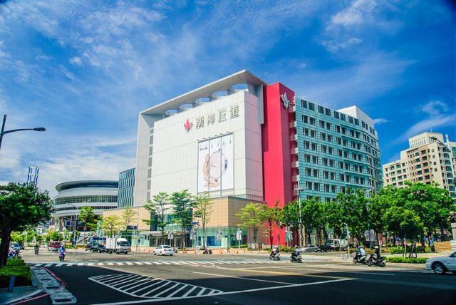 Kaohsiung Raifong Corner Homestay 외부 사진